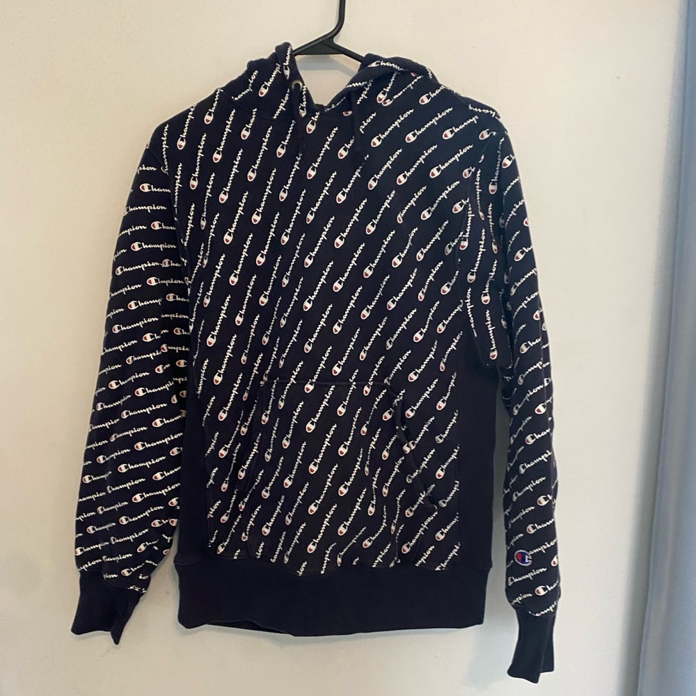 Vintage Looking Champion Hoodie - Heavy, Dark Blue.